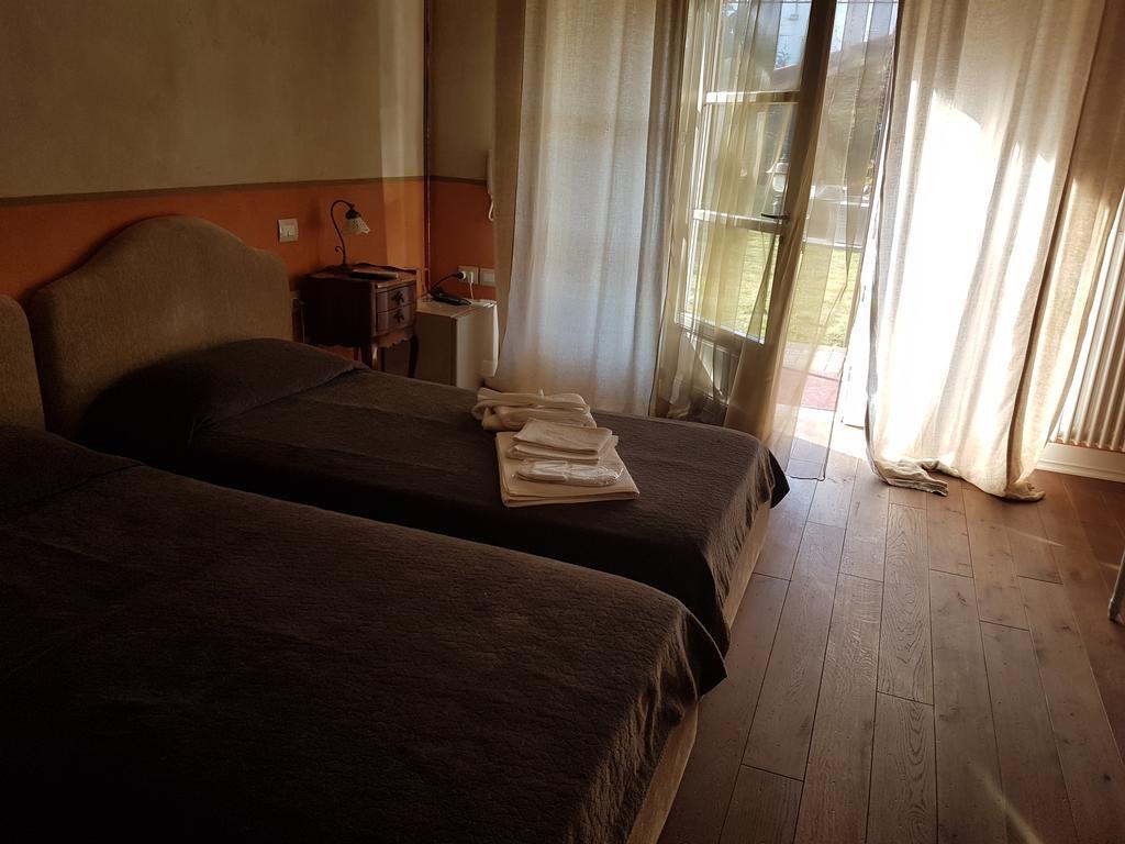 Maison Louis Villa Trofarello Ngoại thất bức ảnh